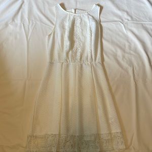 White dress size xs